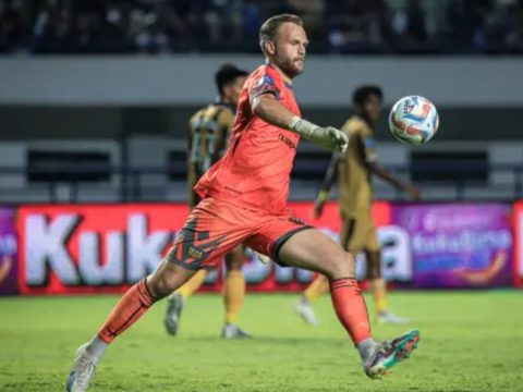 Fakta-Fakta Menarik Gol Sonny Stevens: Kiper Ketiga yang Nyekor di Liga Indonesia, Pertama dalam Kariernya