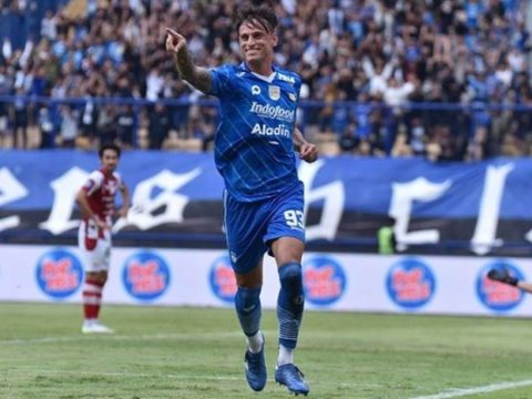 Stefano Beltrame Memberi Warna Bagi Permainan Persib Bandung