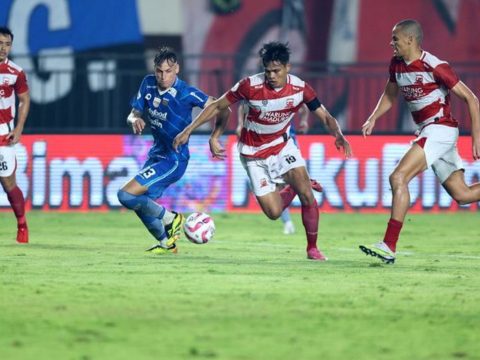 Madura United Di nilai Kurang Tajam Kala Hadapi Persib Bandung