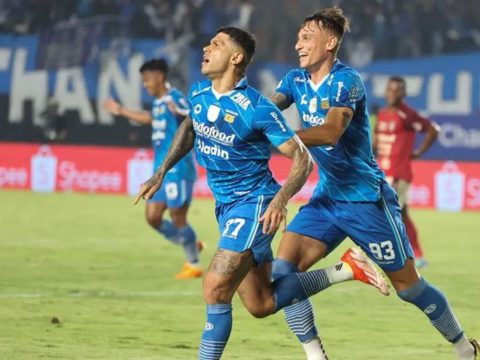 Persib Bandung Menuju Tangga Juara BRI Liga 1 2023/2024