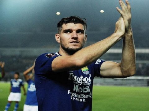 Nick Kuipers Pede Persib Bungkam Bali United di Bandung